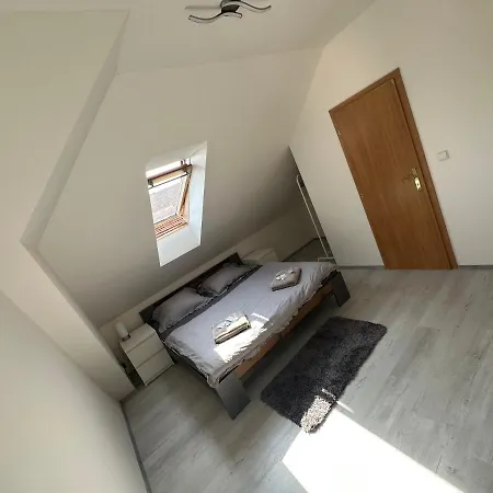 Arendel Líšnice